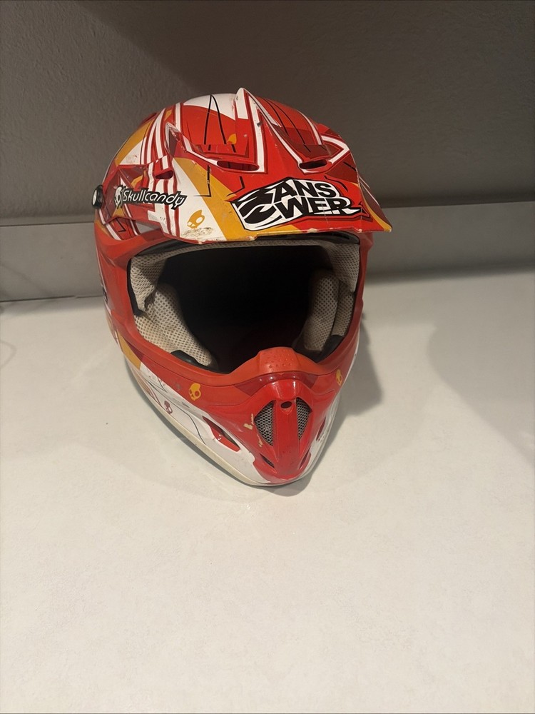 Answer SkullCandy Motorcycle Helmet