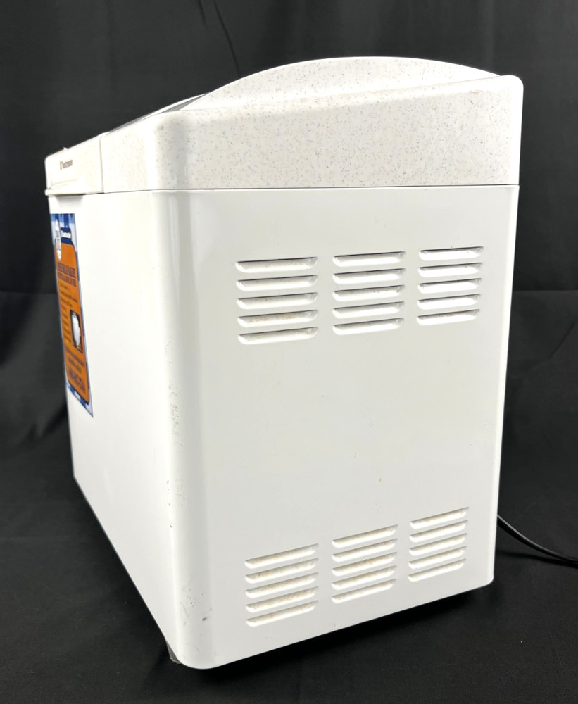 Toastmaster Platinum Bread Box Bread Maker Machine 2lb Loaf Model 1156S - Tested