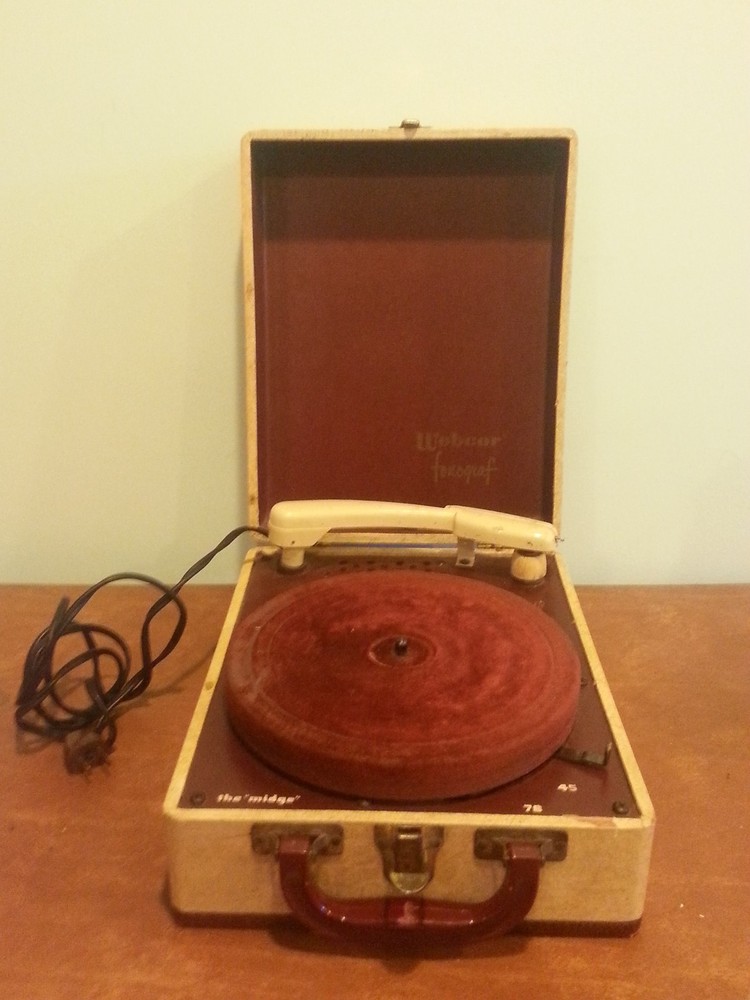 Vintage Portable Webcor Phonograph Record Player "The Midge"