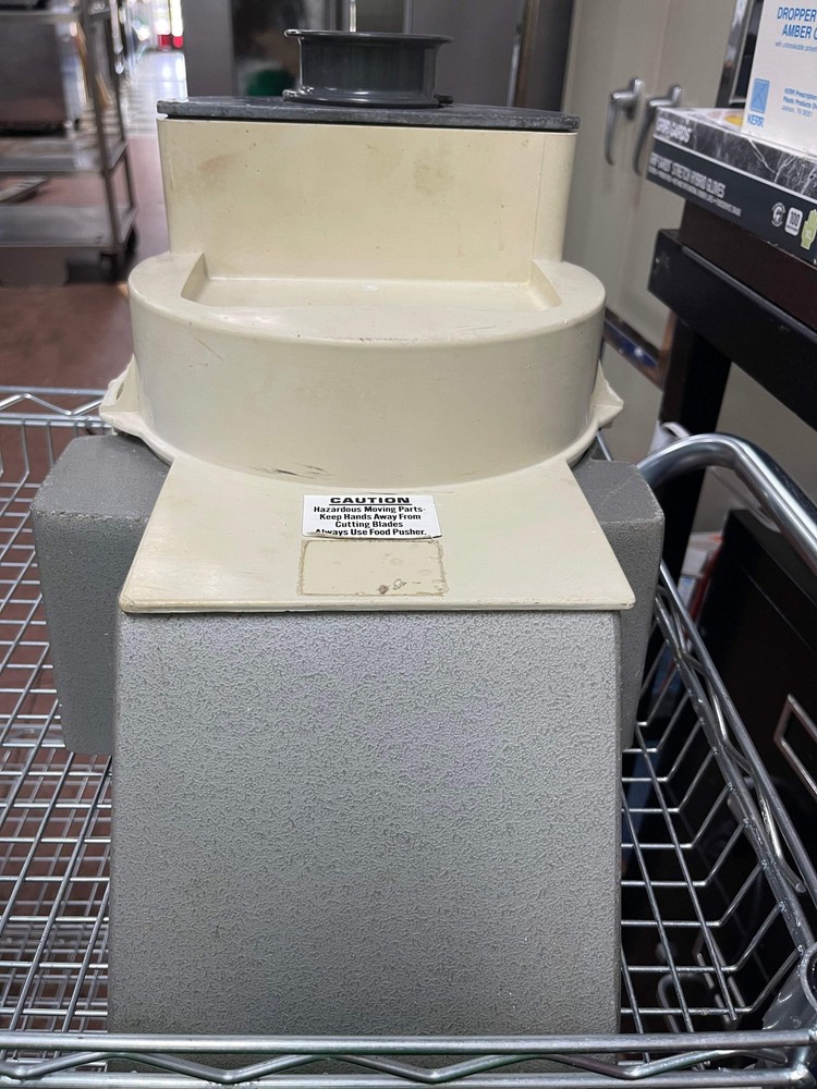 Robot Coupe CL400 Continuous Feed Attachment with 2 Blades.