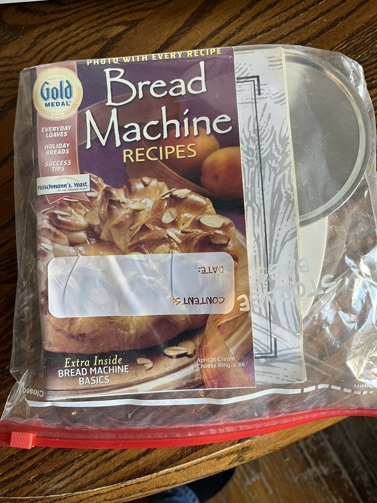 Breadman Pro TR -850 Automatic Bread Maker 2LB Capacity