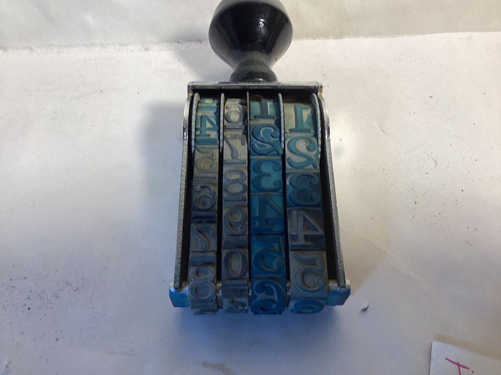 Vintage Royal Stamp pricing ink stamper