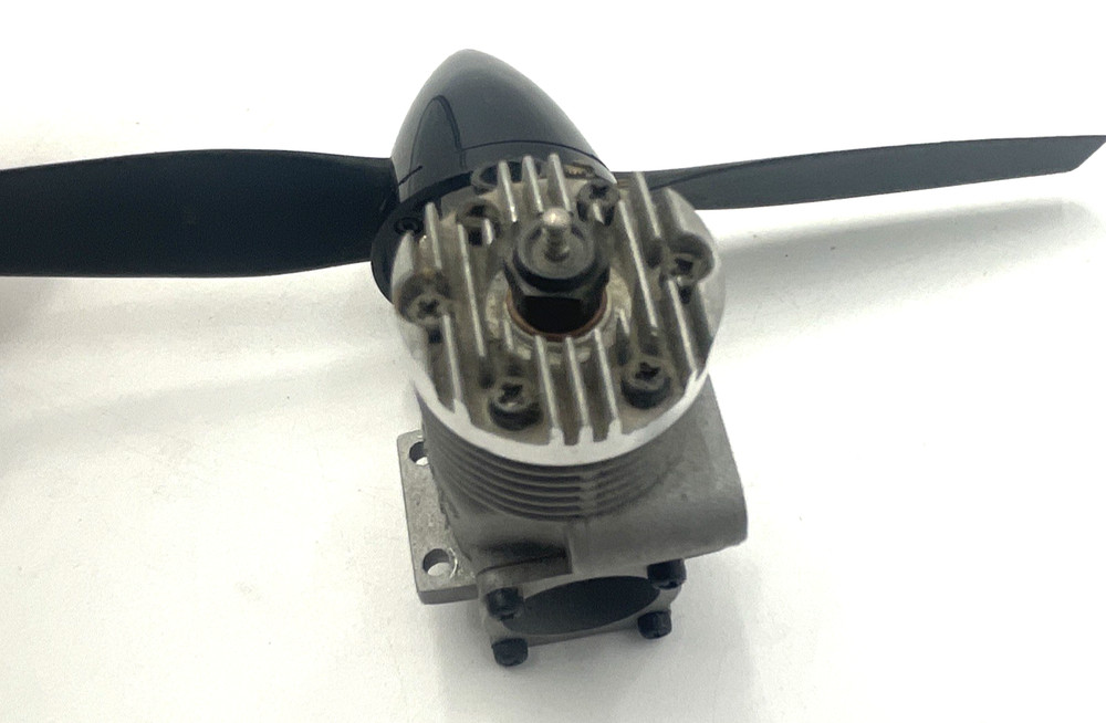 Thunder Tiger 15 Model Airplane Engine Motor Vintage