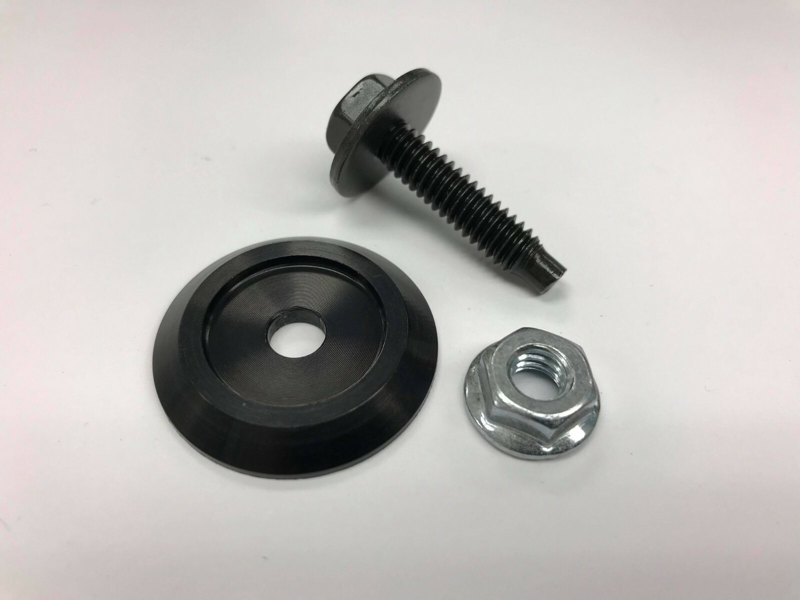 RACING BODY BOLT 1-1/4 WITH A 1/4 WASHER WITH NUT SET OF 50