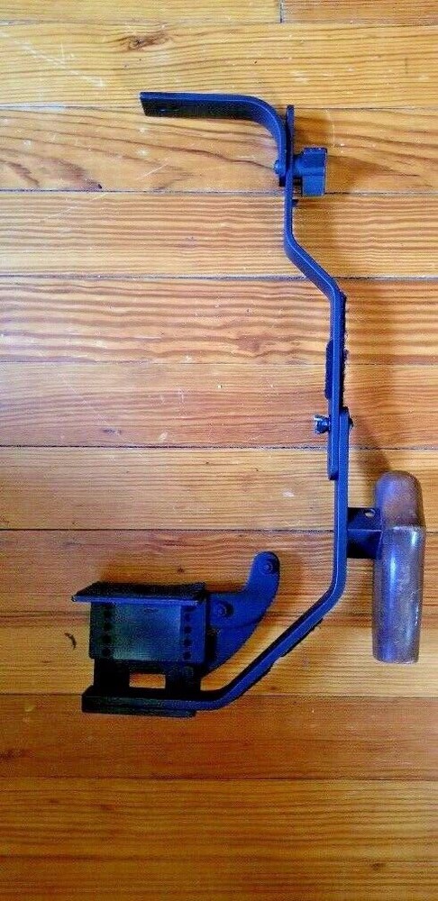 16 Inch Camera Flash Flip Bracket