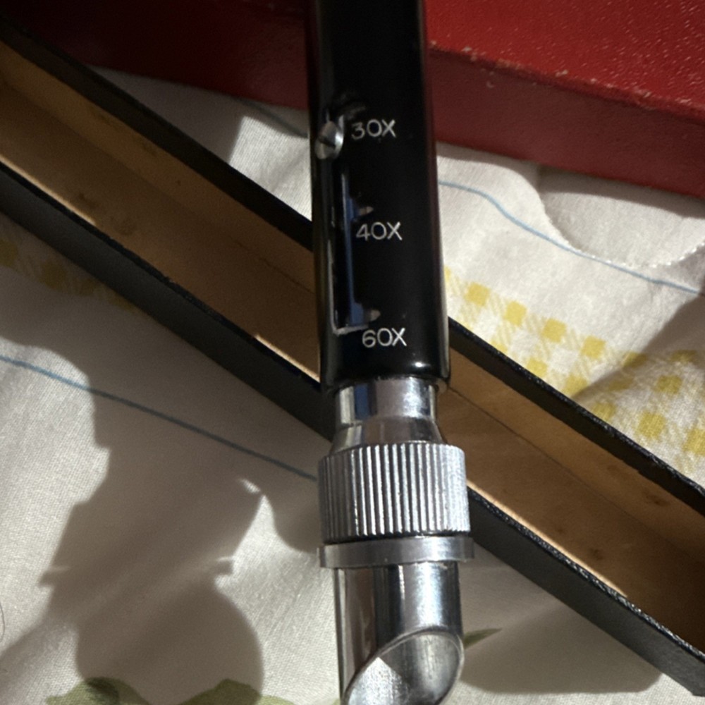 Handheld Microscope Adjustable 30X 40X 60X Magnification with Red Case