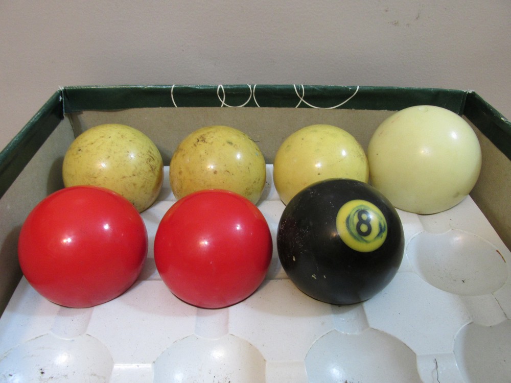 OLD POOL BALLS BILLIARD BALLS