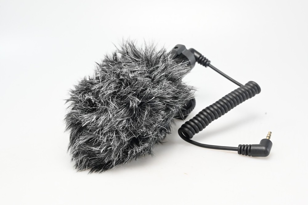 Saramonic Vmic Mini Compact Camera-Mount Microphone #G608