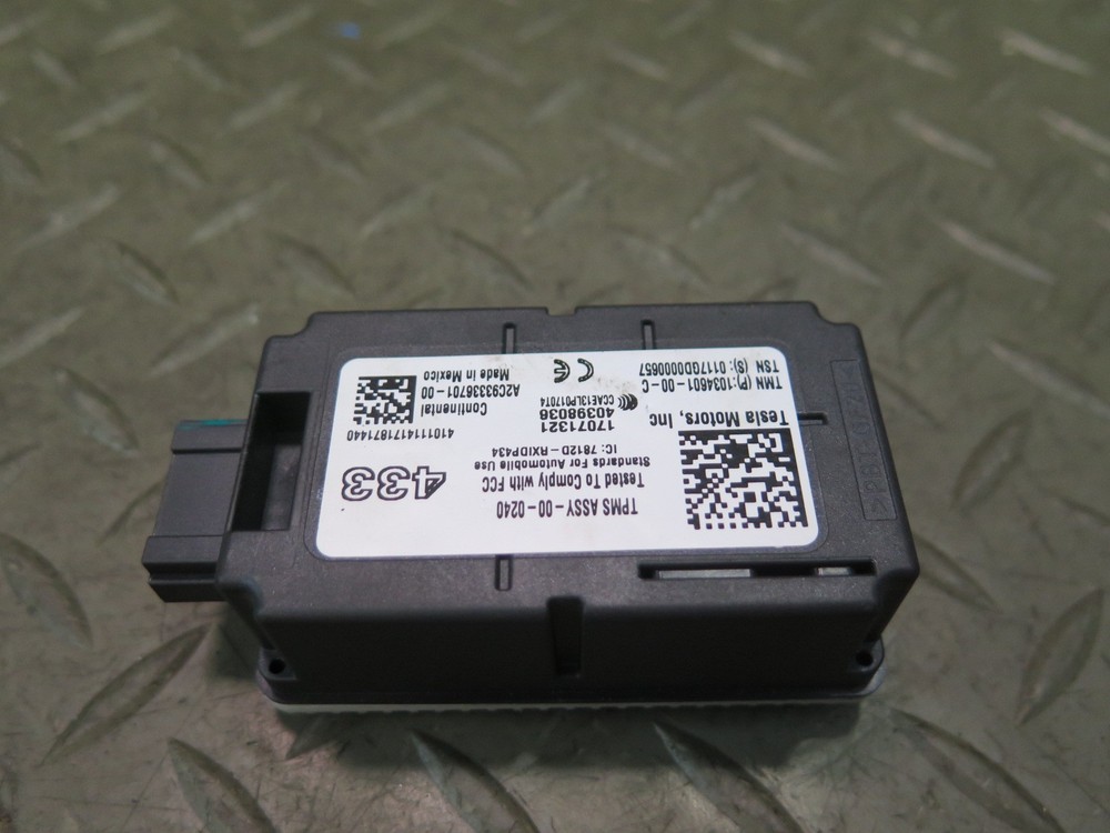 2016-2019 TESLA MODEL S 75D TIRE PRESSURE CONTROL MODULE TPMS UNIT