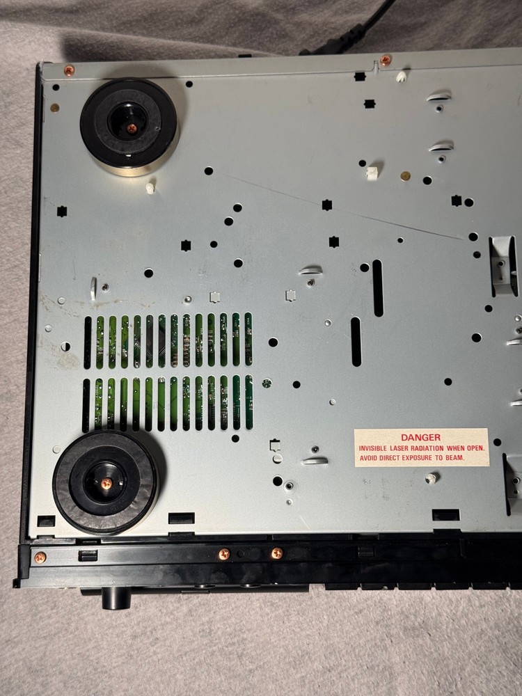 MARANTZ DR6050/U1B -- CD Recorder and Player - Great condition!! NO REMOTE