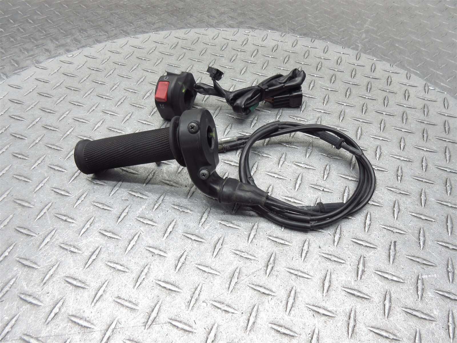 2013 13-16 Kawasaki ZX636 ZX6R Ninja 636 Right Switch Throttle Control Cable