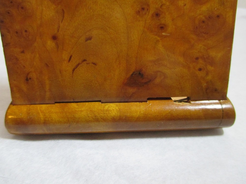 Art Deco Bird's Eye Maple Cigarette Case