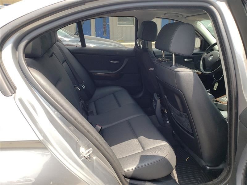 328I 2009 Glove Box 377981