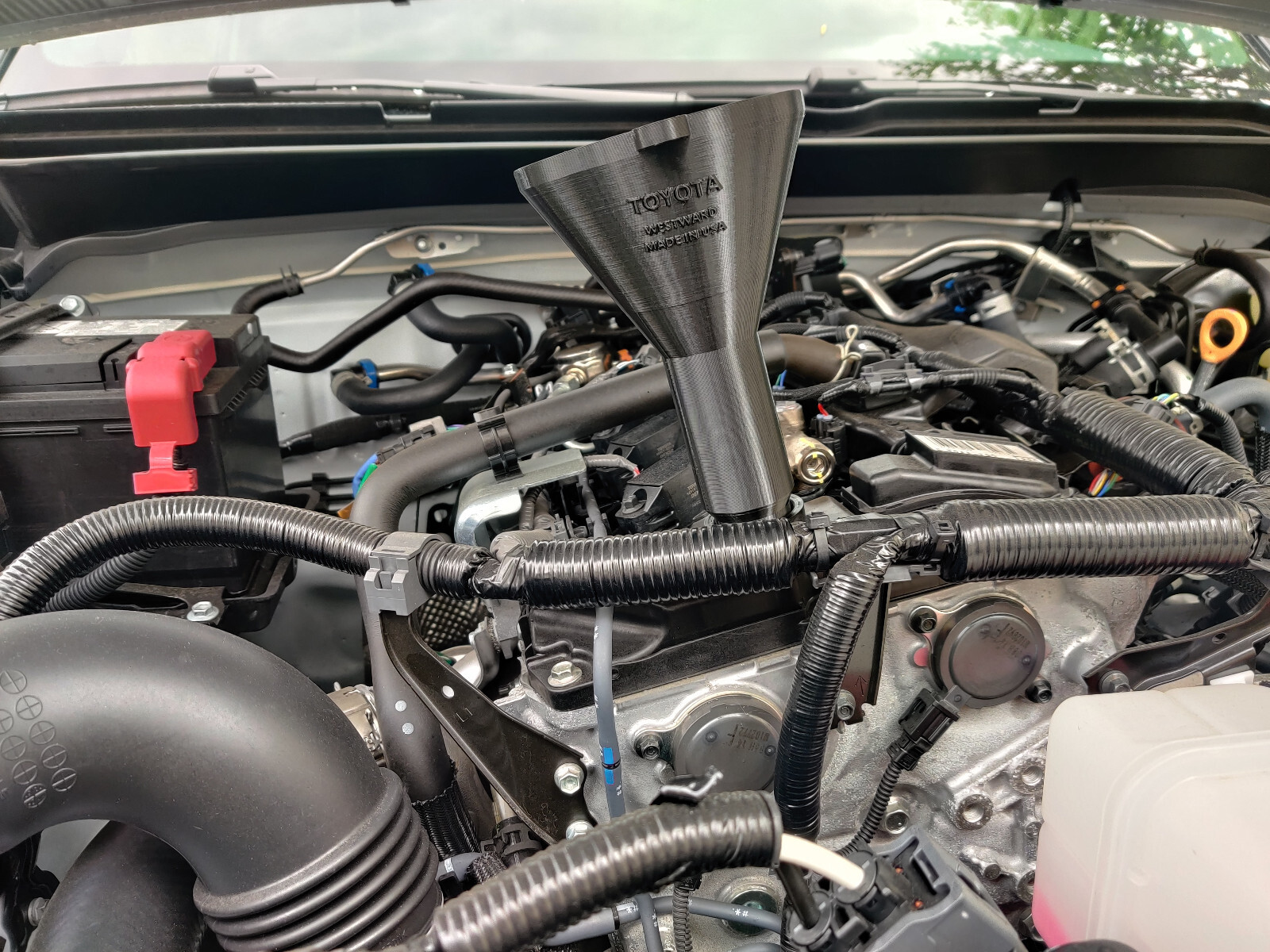 Best Threaded Toyota Lexus Scion Oil Funnel - VENTED - GREY - MADE IN USA