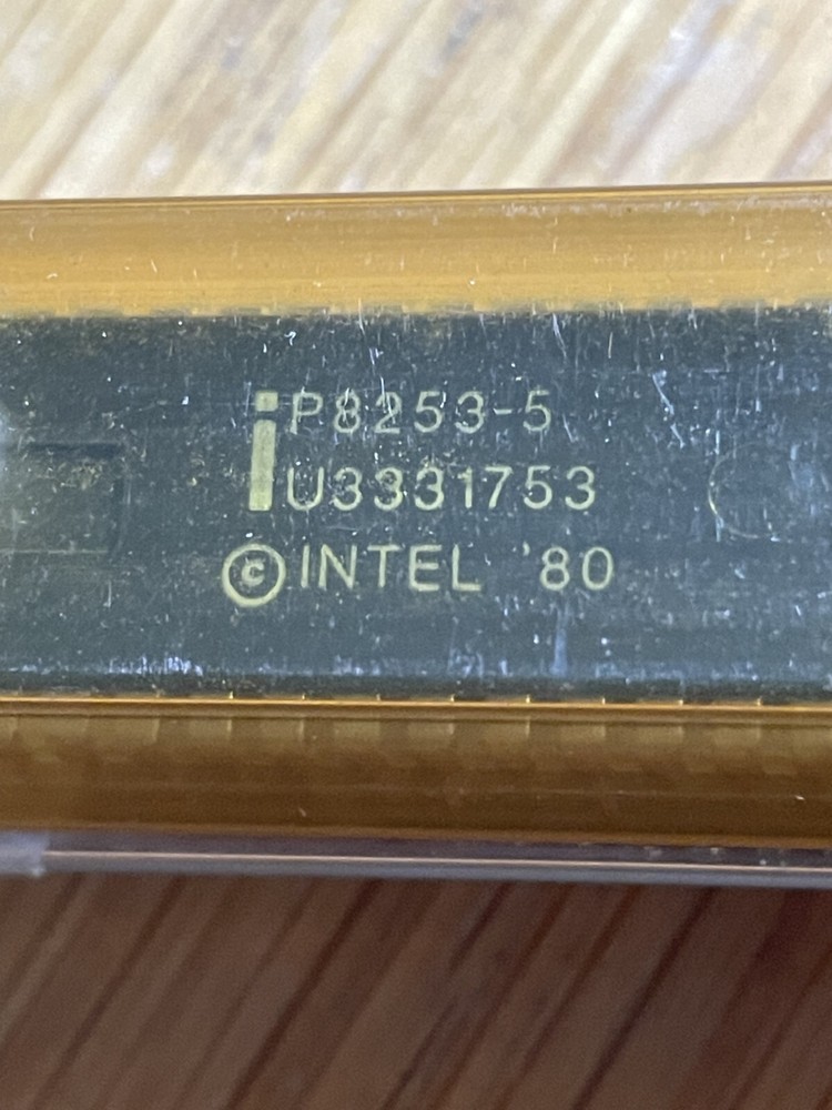 ONE 8253-5 Programmable Interval Timer; Intel or AMD or NEC, 24 PDIP