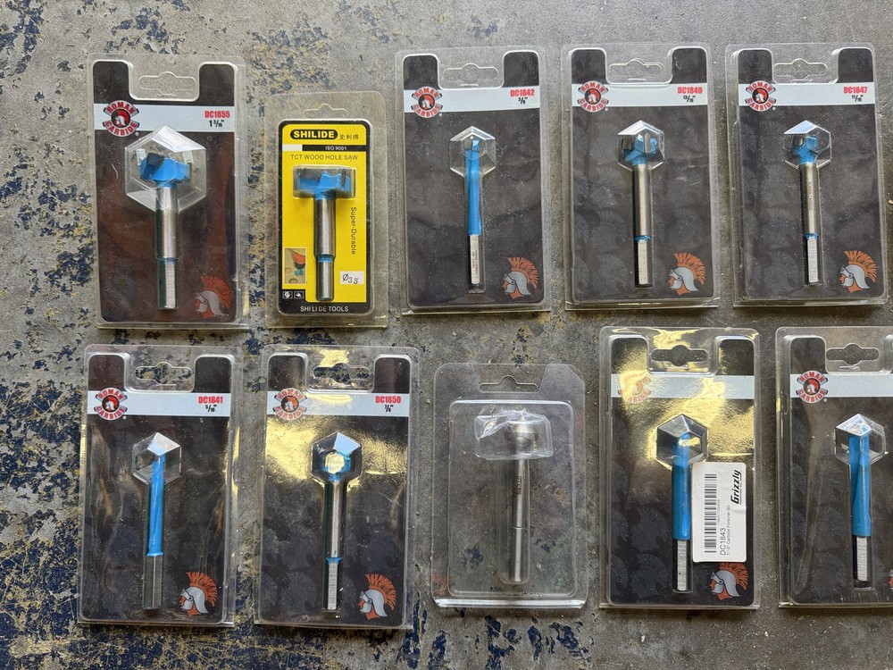Lot of 15 Router Bits