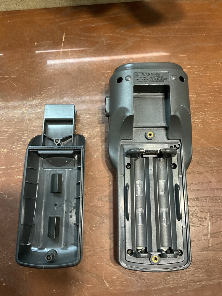 FLUKE 41B-AV POWER HARMONICS ANALYZER