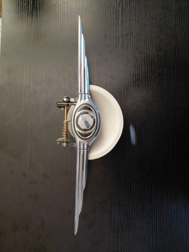 2001-2004 PT Cruiser White Manual Hatch Liftgate Trunk Release Handle TH29WS2AJ