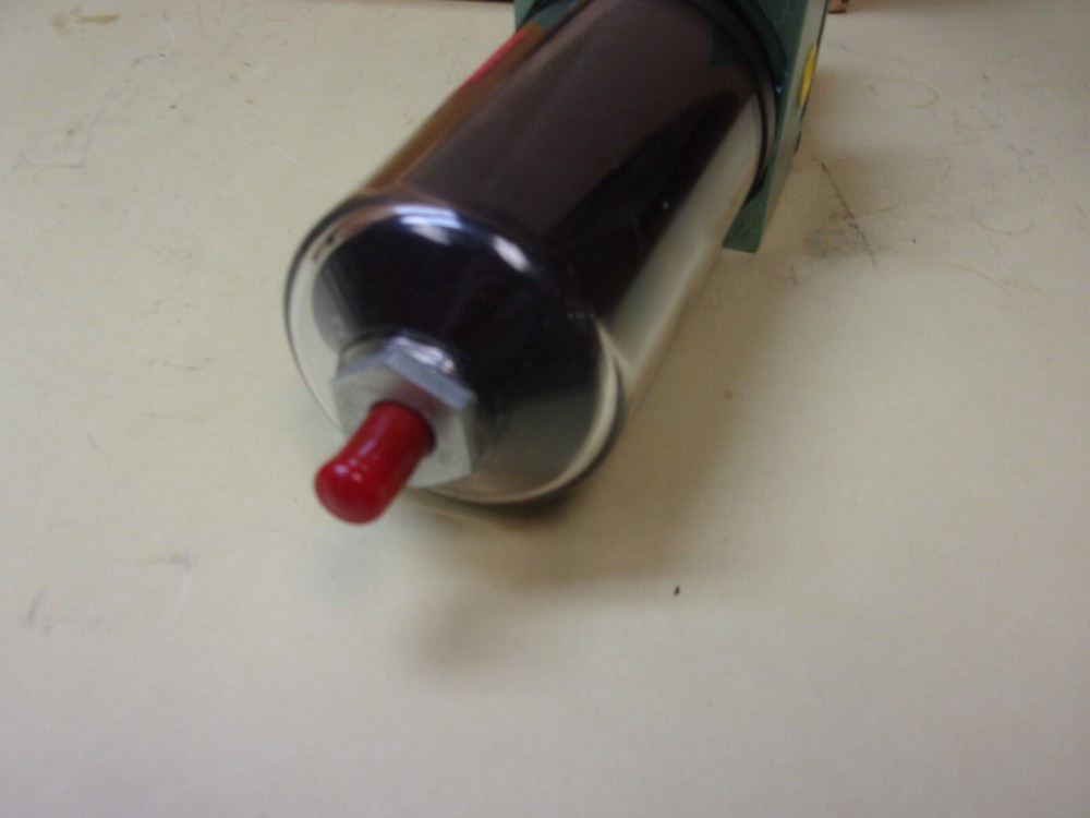 Numatics P30A-03 Filter Regulator Size 1/2 , 0-125PSI