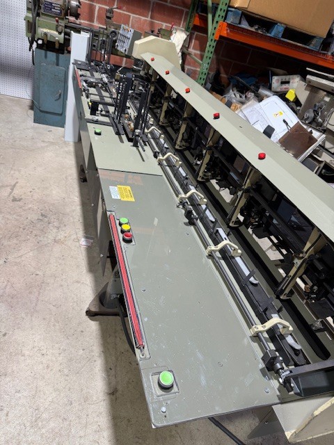Mailcrafters 9800L 6 Station Stacker Inserting Machine Inscerco