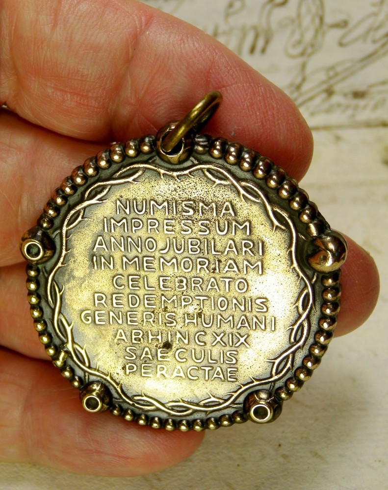 RARE WWII Chaplains Complete Catholic Rosary Fob 1933 Jubilee Year Bronze Medal