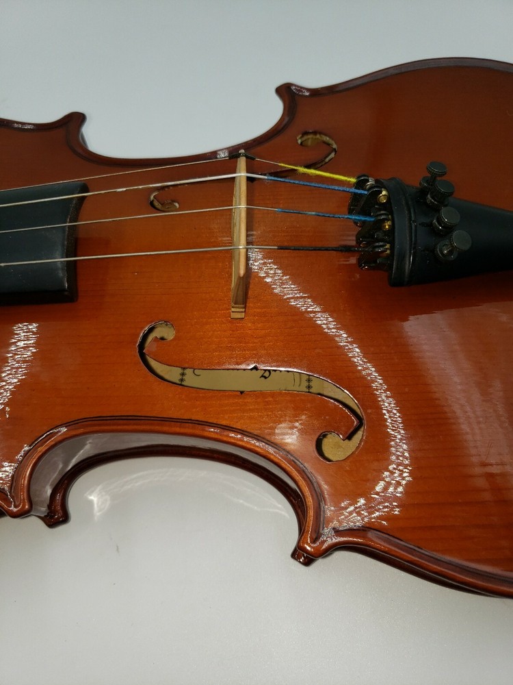 Handmade Violin with Bow & Case LOCAL PICKUP'S. ONLY !!!