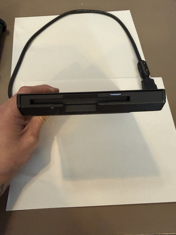 Genuine- IBM ThinkPad External 3.5” 1.44MB Floppy Disk Drive non USB
