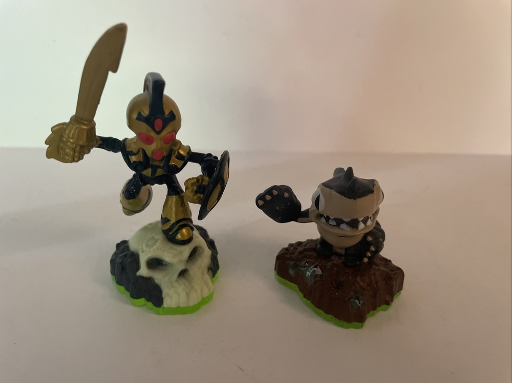 Activision lot of 8 2011 2012 2013