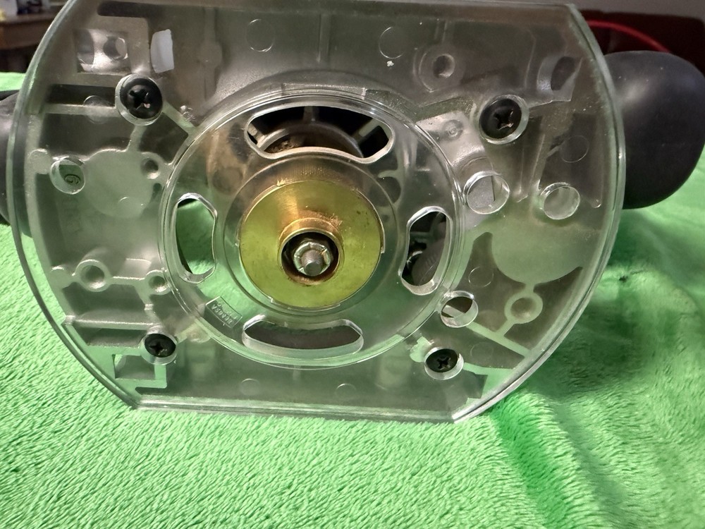 DEWALT DWP611P Electric Router Combo Kit