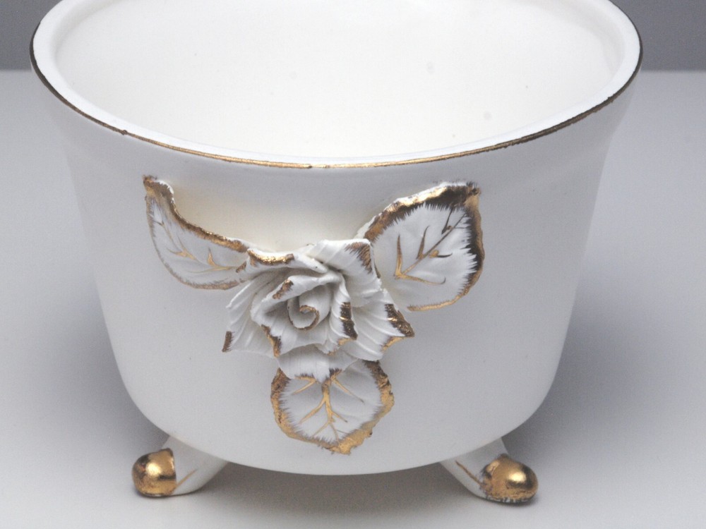 Lefton White/Gold Trim Footed Bowl