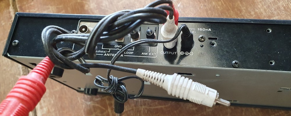 F-12 Hitachi Am Fm Stereo Tuner Untested