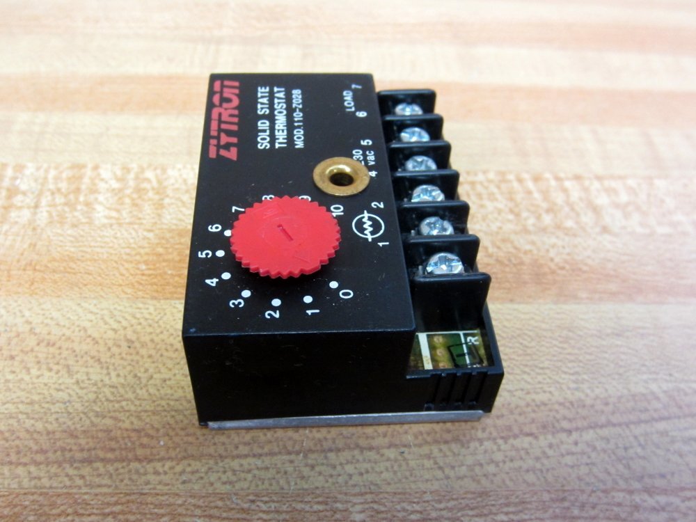 Zytron 110-Z028 Solid State Thermostat