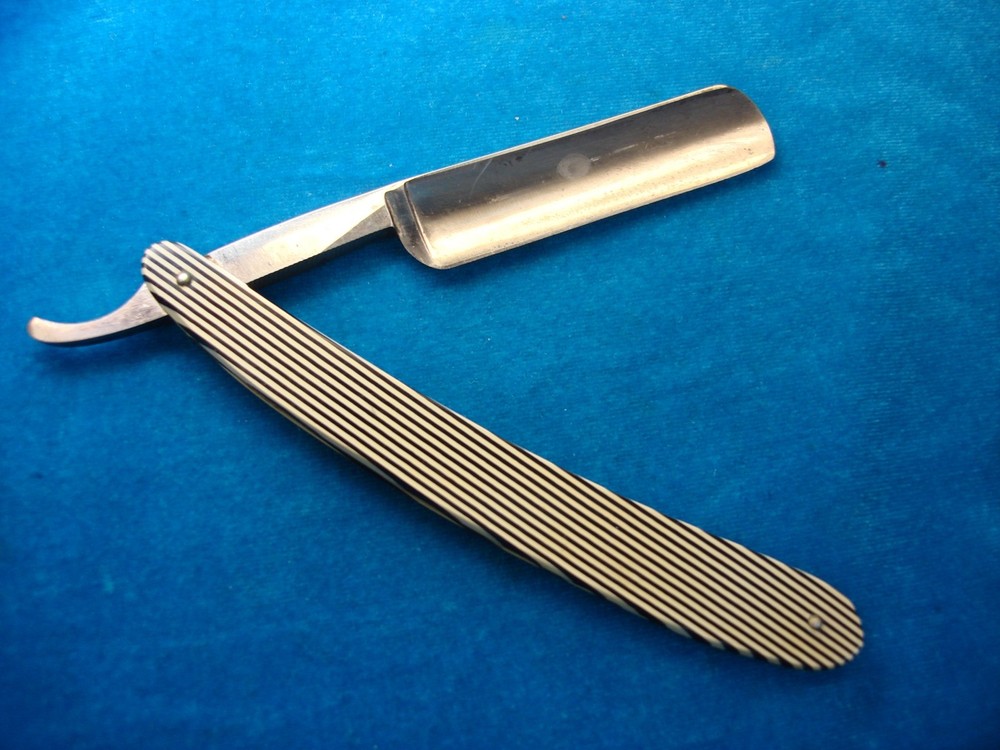 GENCO STRIGHT RAZOR - FANCY SIDE PANELS - NICE USED COND.