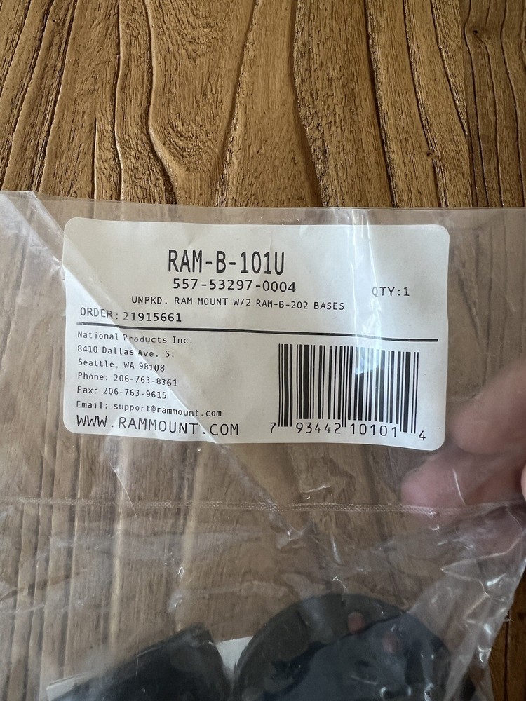 RAM-B-101U RAM MOUNT 557-53297-0004 Dodge