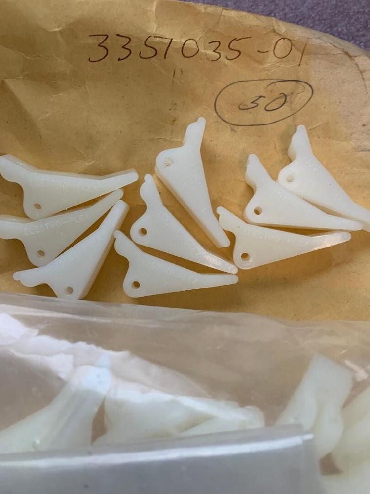 ARTENNE/ELECTRO FLEX - RETAINER EJECTOR - PN# 3351035-01
