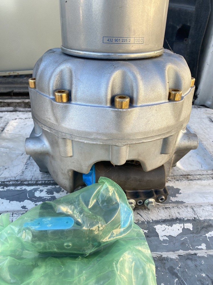 Wabco Air Dryer 4324700210