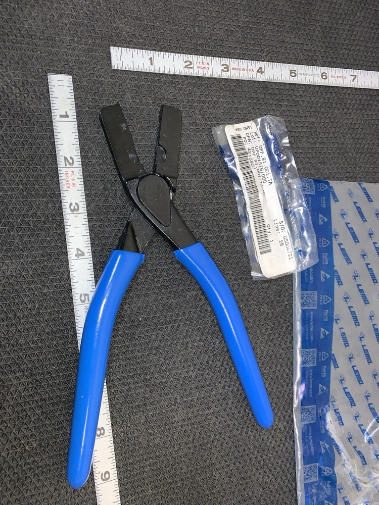 LEMO DPF.91.001.TA plug nozzle plier unused