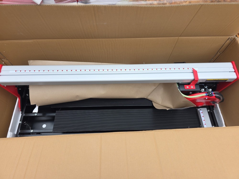 Sentinel 8 Inch Bridge Tile Saw