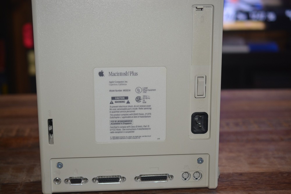 1989 Apple Macintosh Plus 4Mb Computer M0001A Complete in Box & 100% Refurbished