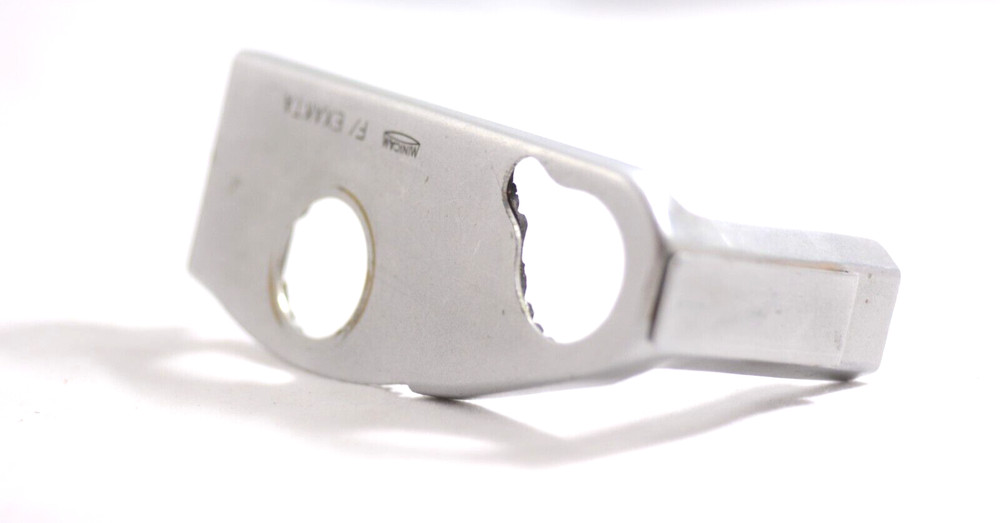 MINICAM FLASHGUN BASE PLATE FOR EXAKTA CAMERA