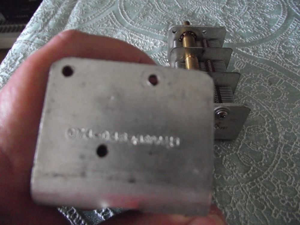 VARIABLE CAPCITORS (2) 074-048*ASP7718.