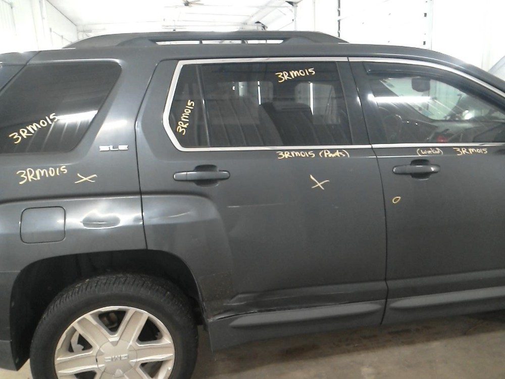 Driver Left Front Spindle/Knuckle Fits 10-17 EQUINOX 104952105