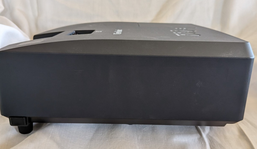 ViewSonic PJL7211 XGA LCD Projector