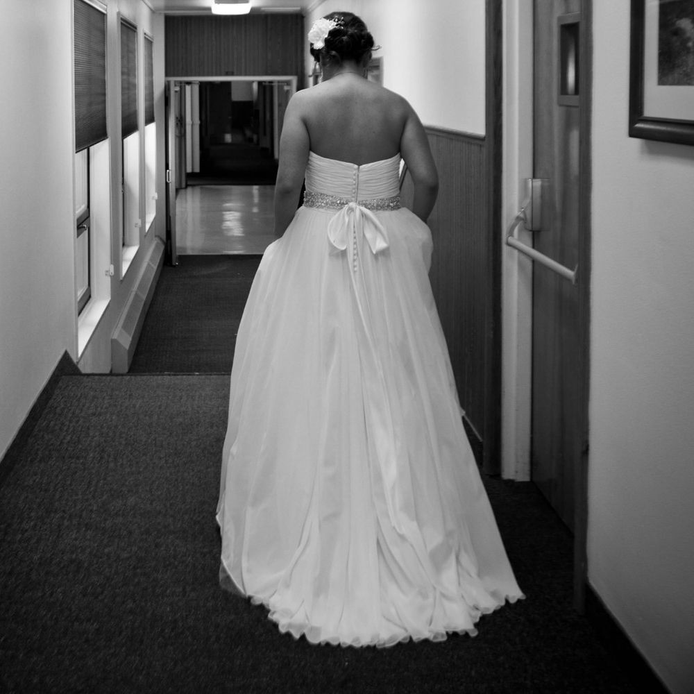 DREAMS COLLECTION Strapless Wedding Dress Altered Size 8