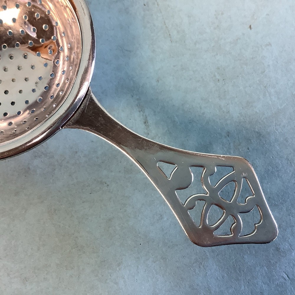 Antique English Silver Plated Tea Strainer 5 1/2”L
