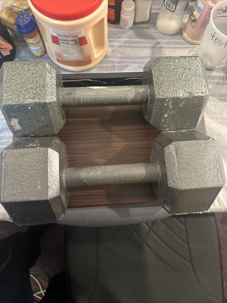 Two 20 Pounds Hand Weight