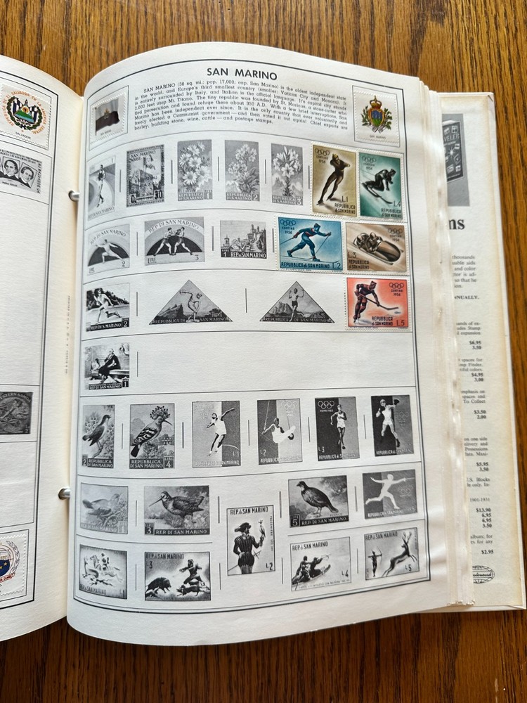 1969 Traveler Album Postage Stamps of the World H.E. Harris + 100's of Stamps!