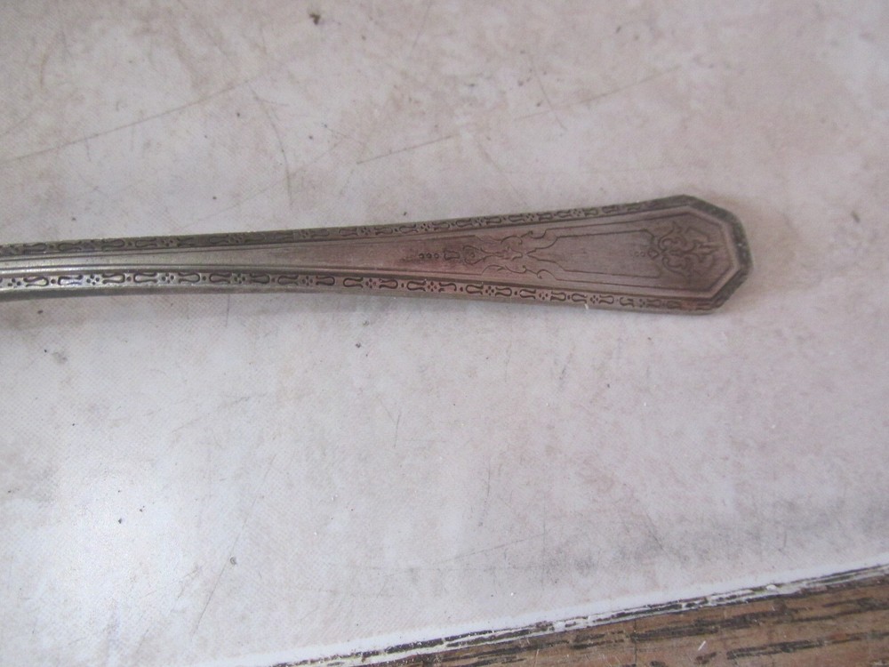 Vintage WM Rogers 6" Silver Plate Olive You Spoon Pat 72786