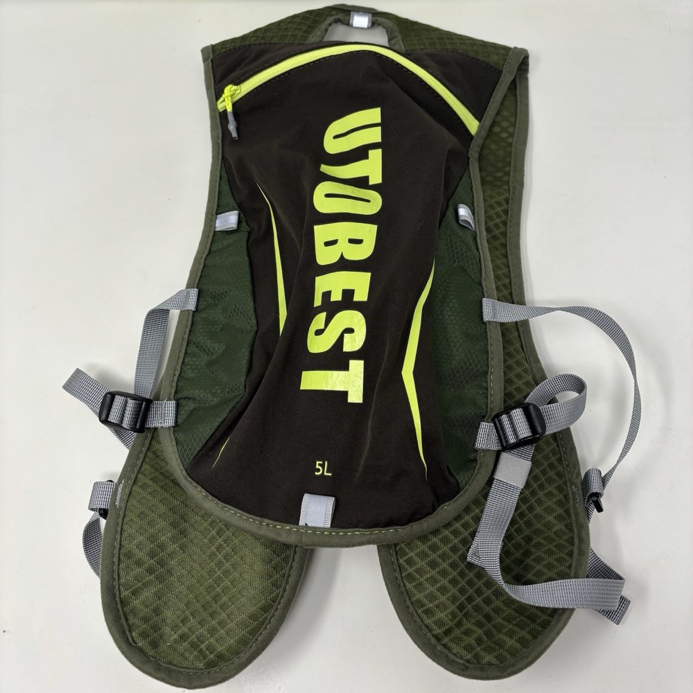 Hydration Pack Hiking Lightweight Functional Running Backpack *No Bladder* NWOT