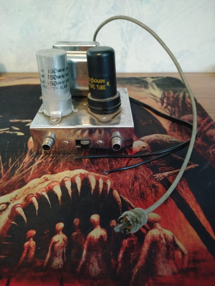 Armaco Preamplifier 105-125 Volts (Untested)